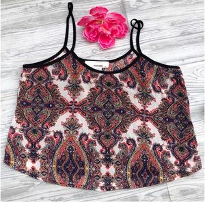 Cropped top with spaghetti straps ❤️